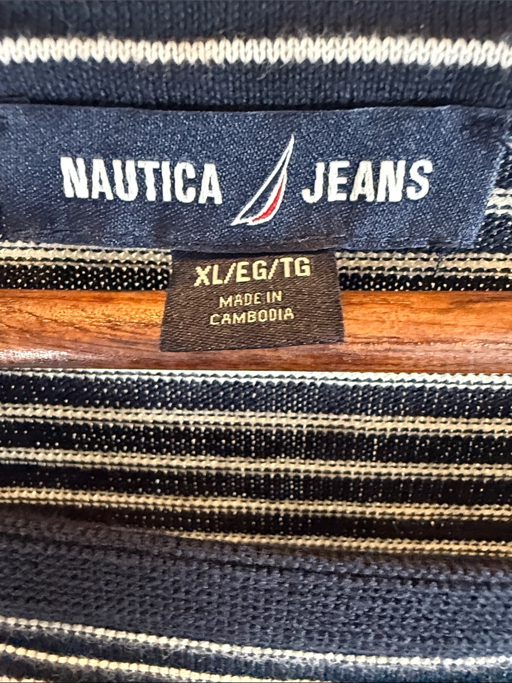 Nautica Navy and White Striped Boatneck Long-Sleeve Top. Size XL - Picture 2 of 11